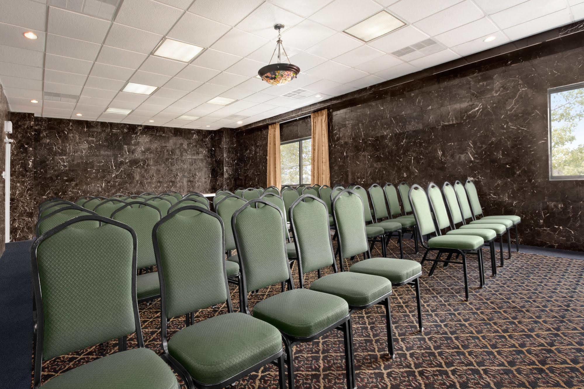 Oh St Joseph Resort Hotel Pleasantville Facilidades foto